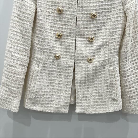 NWOT Zara Textured Tweed Ecru Blazer. Chanel style. Blogger fave. - Picture 11 of 15